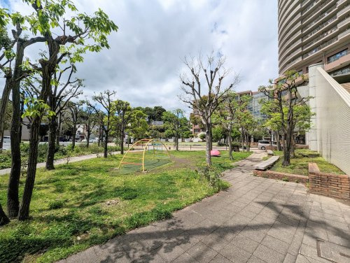 【公園】ウェルシティ公園まで194ｍ