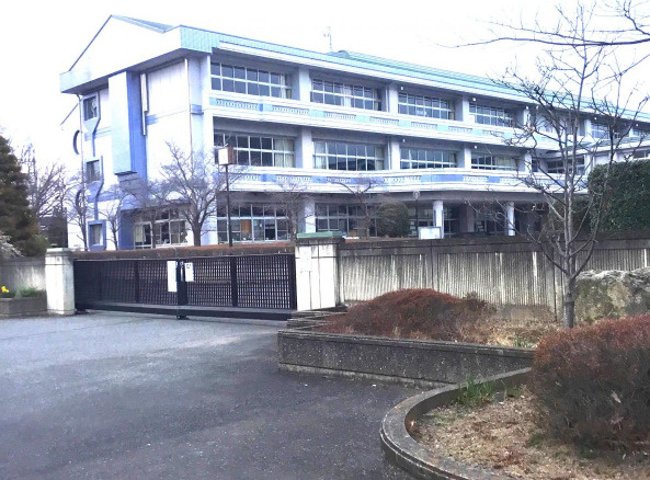 【中学校】羽生市立西中学校まで2800ｍ
