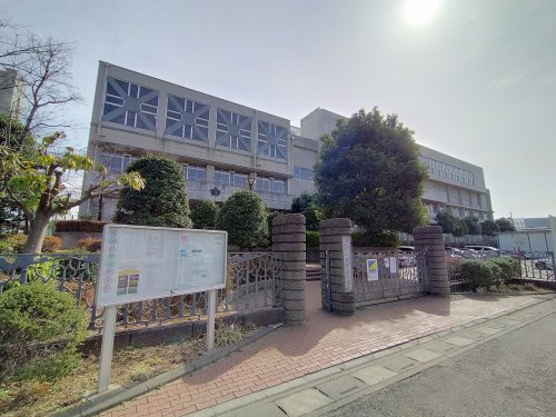 【中学校】安行東中学校まで800ｍ