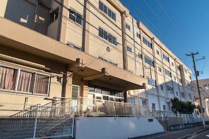 【小学校】江戸川区立船堀第二小学校まで290ｍ