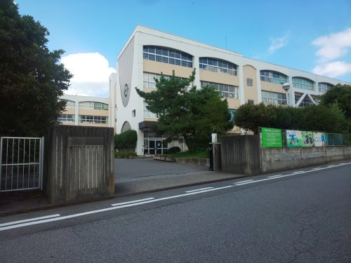【中学校】宇都宮市立若松原中学校まで1210ｍ