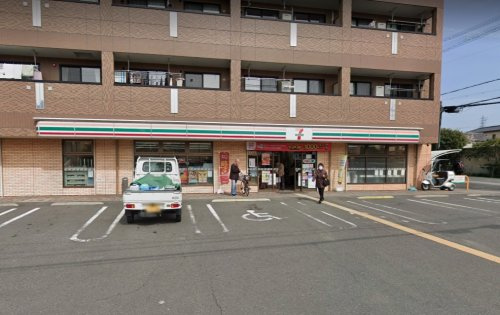 【コンビニエンスストア】セブンイレブン　交野市役所前店まで517ｍ