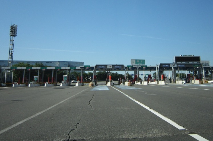 【その他】小田原厚木道路　厚木西IC　下り　入口まで175ｍ