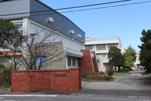 【中学校】木更津市立岩根中学校まで1866ｍ