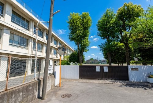 【中学校】小平市立上水中学校まで560ｍ