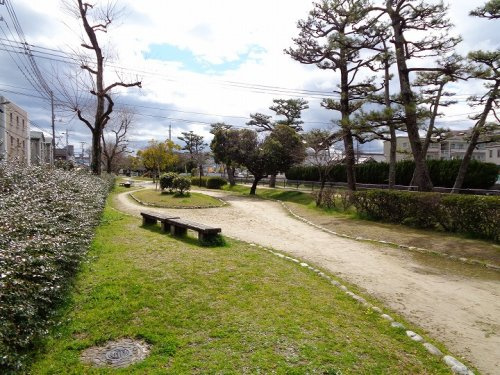 【公園】岡ノ下緑地まで1901ｍ