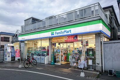 【コンビニエンスストア】ファミリーマート　海田西国分寺店まで149ｍ