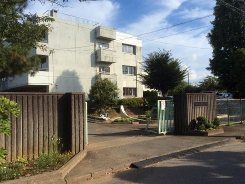 【小学校】四街道市立みそら小学校まで875ｍ