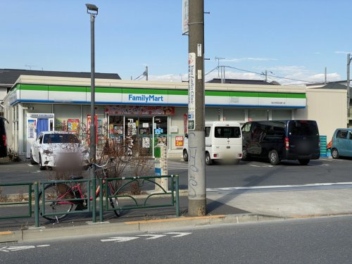 【コンビニエンスストア】ファミリーマート桜丘世田谷通り店まで521ｍ