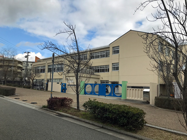 【小学校】井吹西小学校まで730ｍ