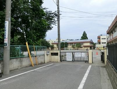 【小学校】本町小学校まで392ｍ