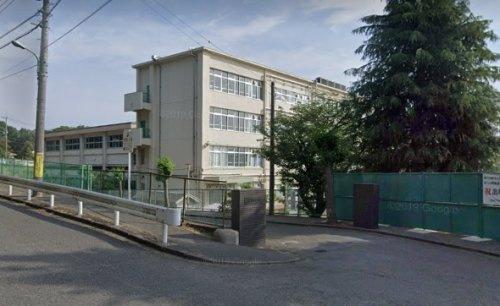 【中学校】町田市立薬師中学校まで1166ｍ