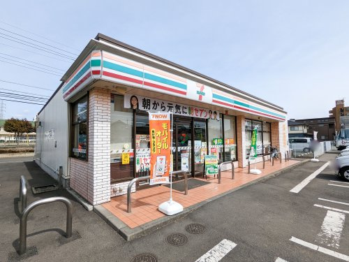 【コンビニエンスストア】セブンイレブン　下野祇園店まで722ｍ
