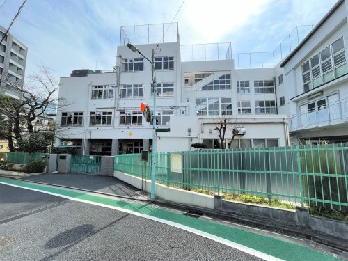 【小学校】文京区立指ヶ谷小学校まで357ｍ