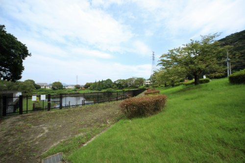 【公園】西茂呂近隣公園まで569ｍ