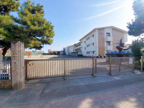 【小学校】焼津市立焼津東小学校まで867ｍ