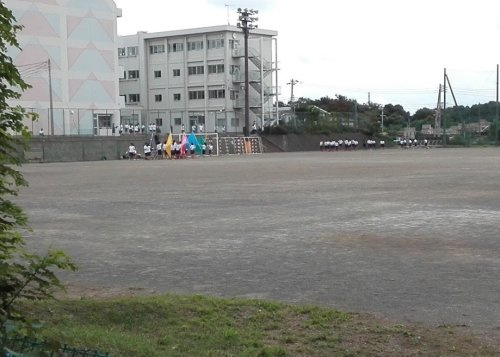 【中学校】綾瀬市立城山中学校まで1072ｍ