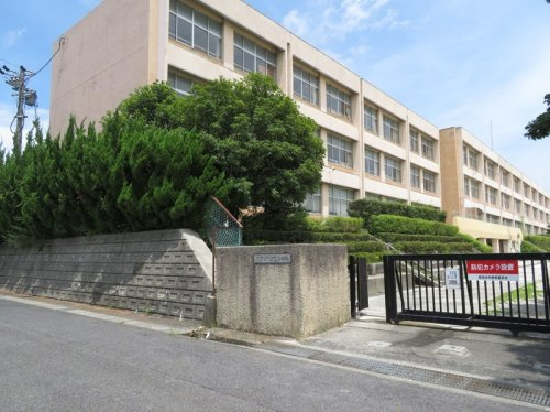 【小学校】尾張旭市立旭小学校まで750ｍ