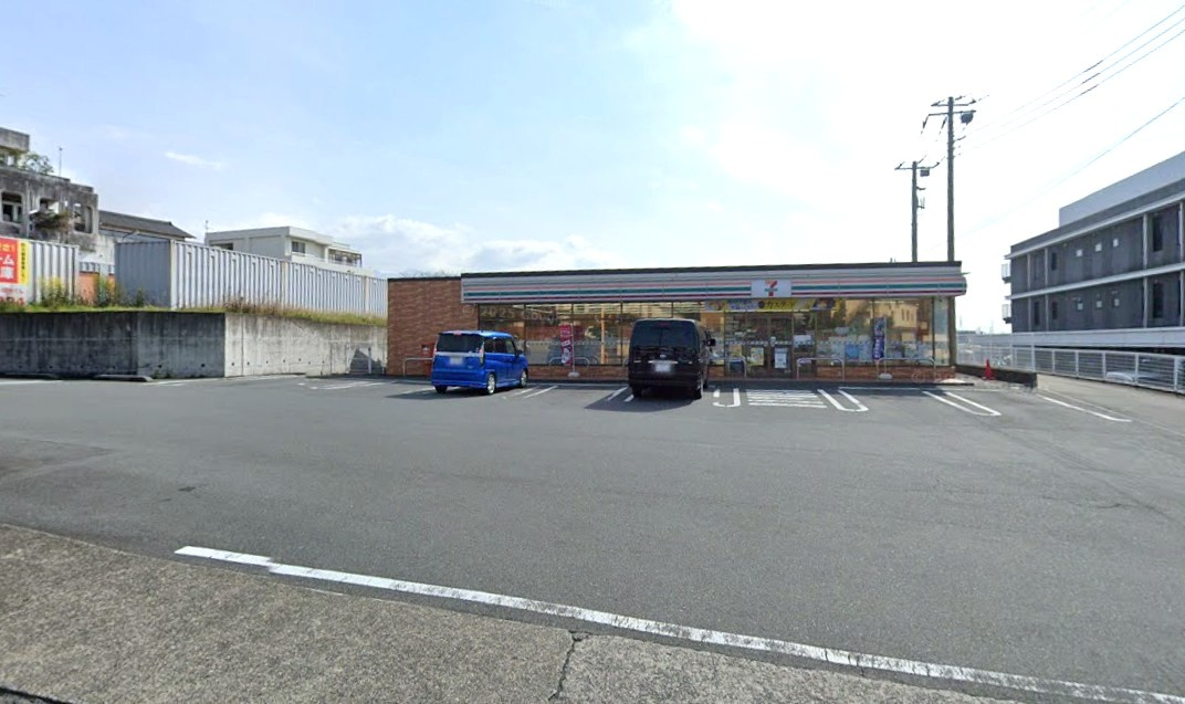 【コンビニエンスストア】セブンイレブン　富士市石坂店まで1477ｍ