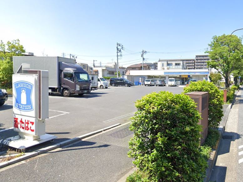 【コンビニエンスストア】ローソン　二之江町店まで480ｍ