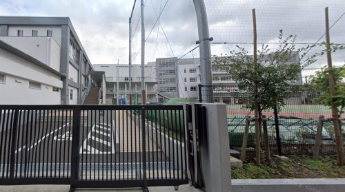 【中学校】墨田区立吾嬬立花中学校まで350ｍ