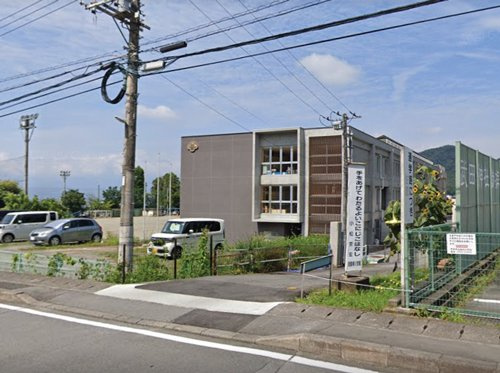【小学校】甲府市立相川小学校まで50ｍ