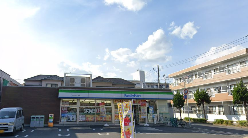 【コンビニエンスストア】ファミリーマート　市川宝二丁目店まで355ｍ