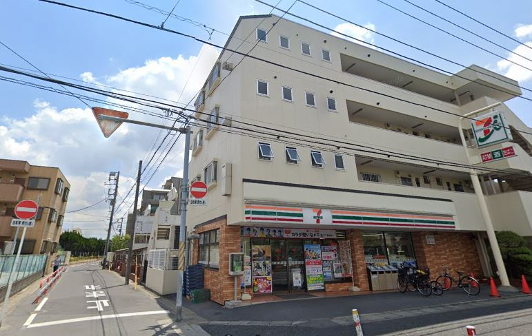 【コンビニエンスストア】セブンイレブン　市川塩焼店まで1032ｍ