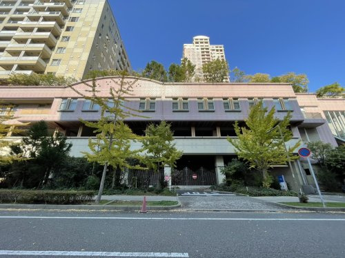 【図書館】RICコミュニティライブラリーまで1258ｍ