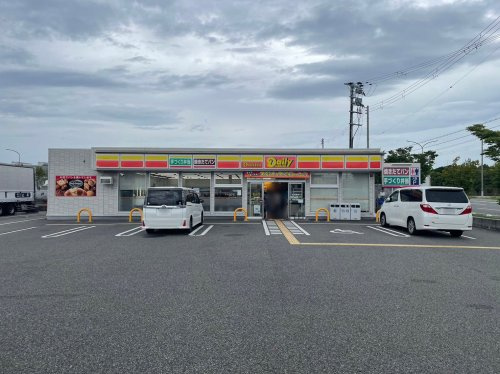 【コンビニエンスストア】デイリーヤマザキ神戸航空貨物TM店まで596ｍ