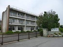 【中学校】つくばみらい市立伊奈中学校まで2700ｍ