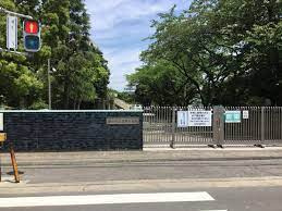 【小学校】愛甲小学校まで1090ｍ