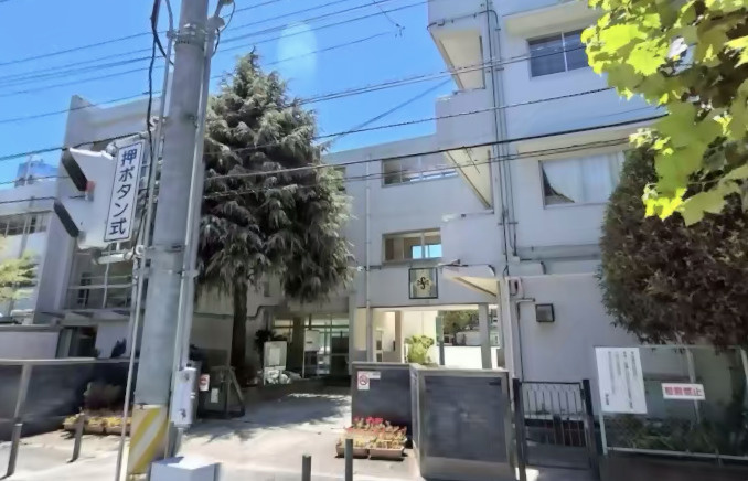 【小学校】相模台小学校まで1220ｍ