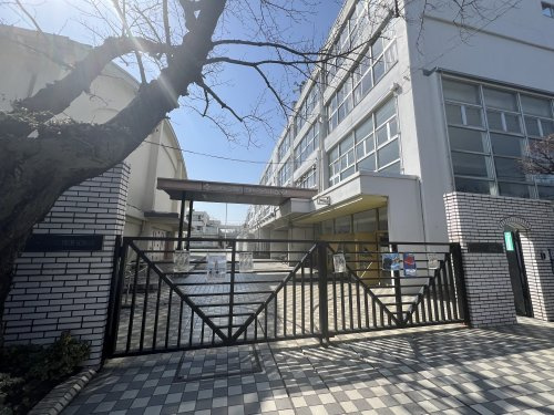 【中学校】目黒区立第十中学校まで961ｍ