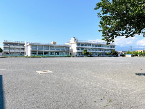 【小学校】富士市立富士南小学校まで2035ｍ