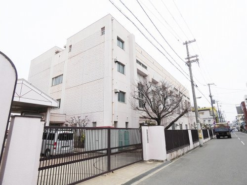 【小学校】大阪市立山之内小学校まで423ｍ