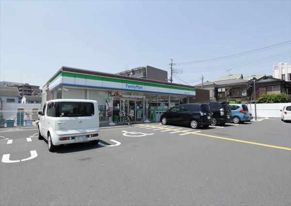 【コンビニエンスストア】ファミリーマート　新座東北一丁目店まで230ｍ