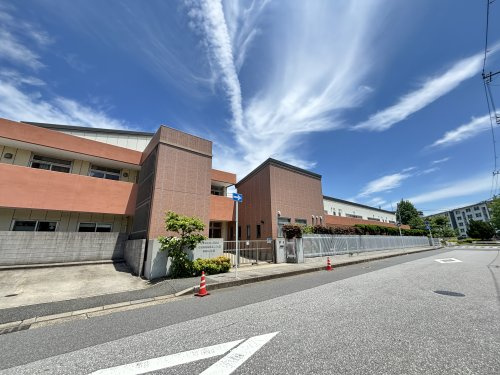 【保育園】社会福祉法人富岳会若梅保育園まで586ｍ