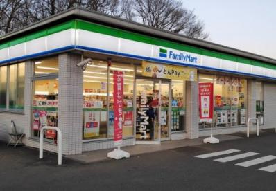 【コンビニエンスストア】ファミリーマート　所沢ネオポリス店まで943ｍ