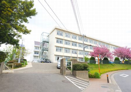 【中学校】綾瀬市立　城山中学校まで1439ｍ
