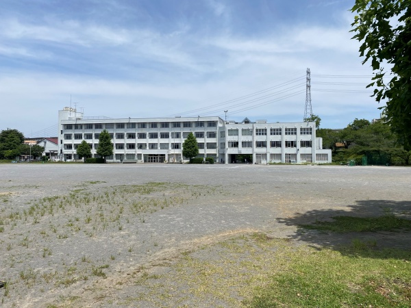 【小学校】多摩市立瓜生小学校まで500ｍ