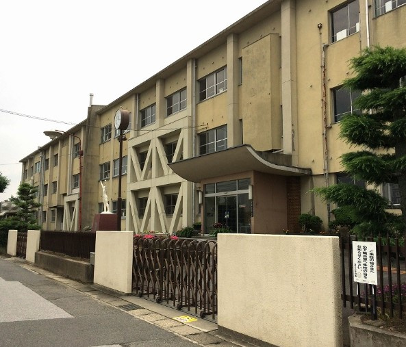 【小学校】稲沢市立法立小学校まで1189ｍ
