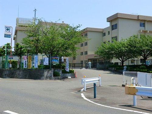【小学校】海老名市立杉本小学校まで910ｍ