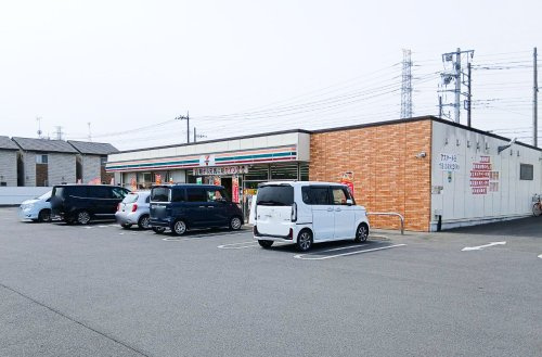【コンビニエンスストア】セブンイレブン　小山平和店まで710ｍ