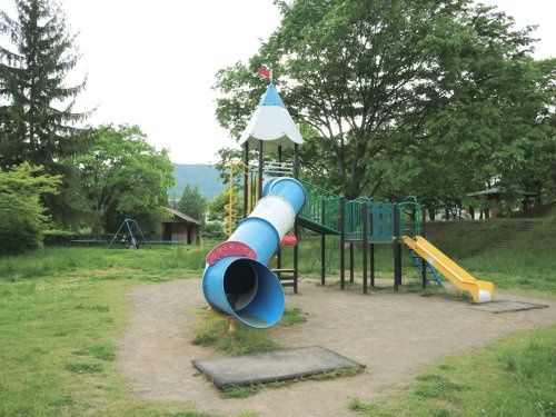 【公園】緑ヶ丘公園まで1034ｍ