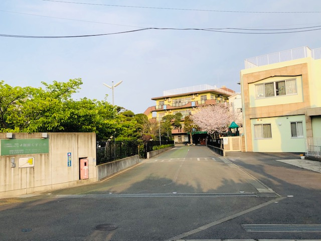 【保育園】湘南くすの木保育園まで398ｍ