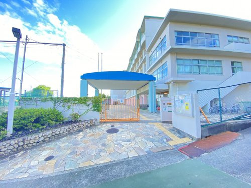 【小学校】神戸市立池田小学校まで623ｍ