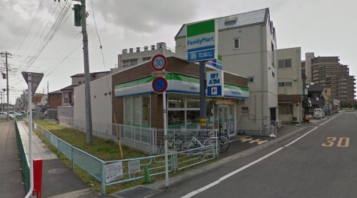 【コンビニエンスストア】ファミリーマート　白岡駅東口店まで1077ｍ