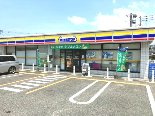 【コンビニエンスストア】ミニストップ　上須恵店まで1098ｍ