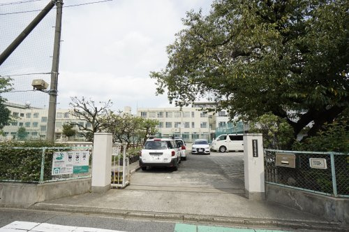 【小学校】名古屋市立山吹小学校まで477ｍ